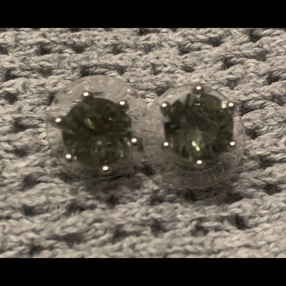 Stella & Dot Sparkle Studs—Smokey